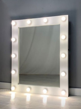Гримерное зеркало с освещением в белой раме 100х80 см